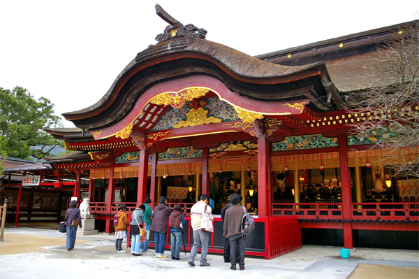 天神イメージ街中