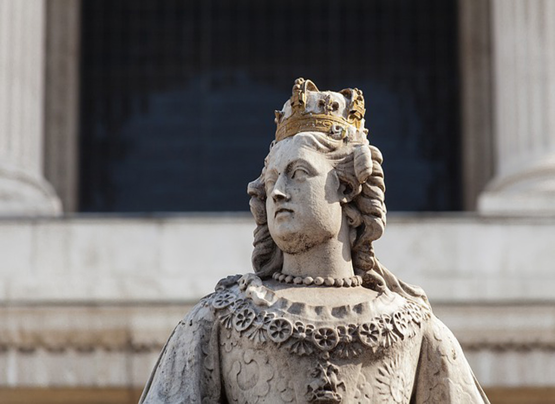 イングランド王国最後の国王・アン女王の半生と金貨の価値