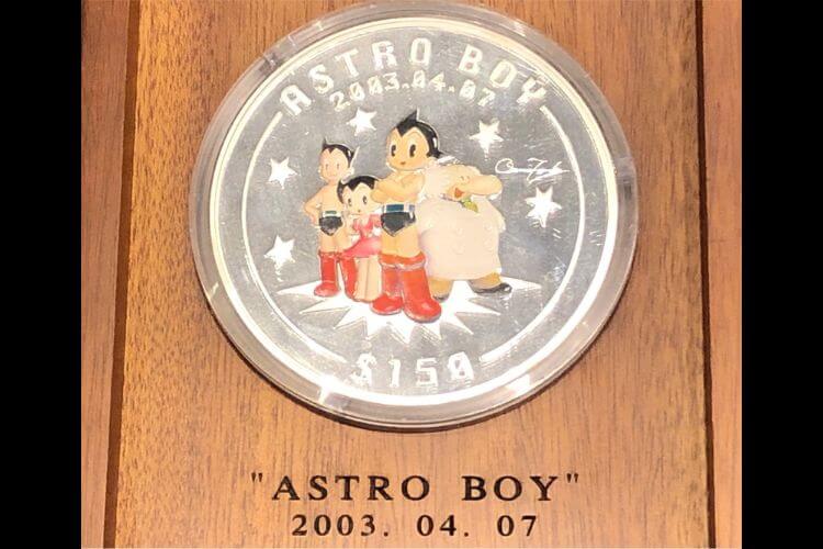 鉄腕アトム生誕記念 150ドル銀貨