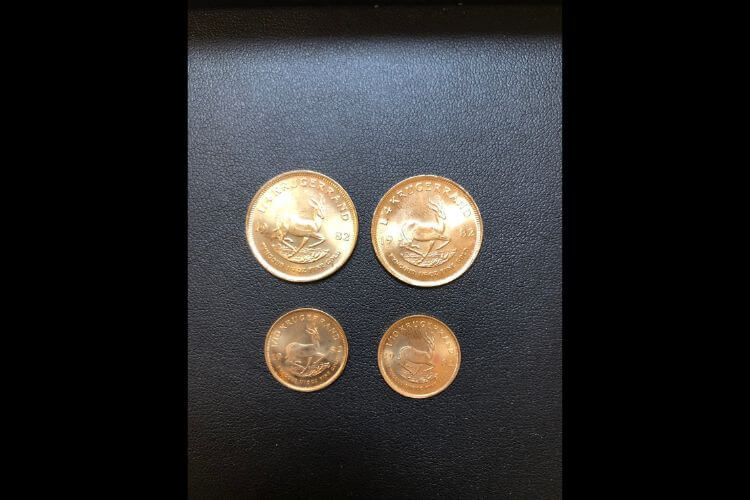 クルーガーランド金貨 1/4oz 2枚,1/10oz 2枚