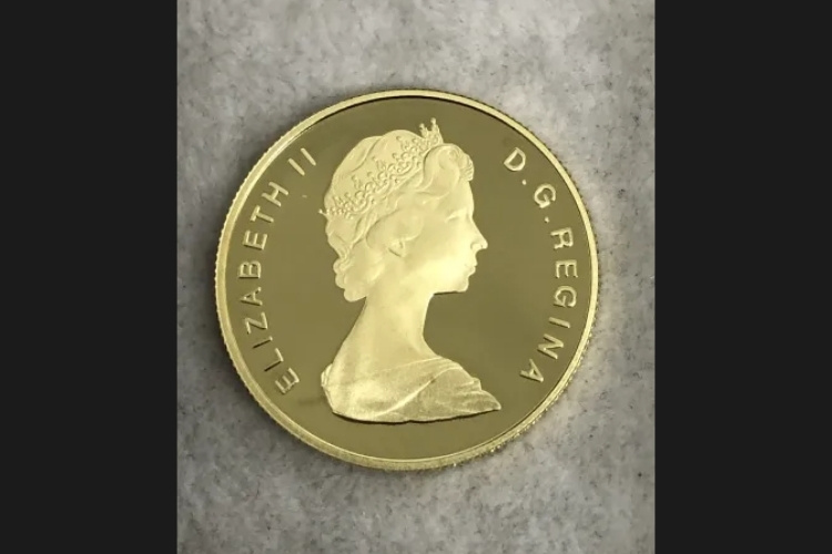 カナダ100ドル金貨