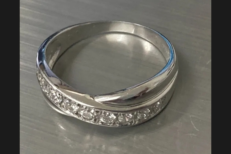 K14WG D0.3ct リング 2.4ｇ