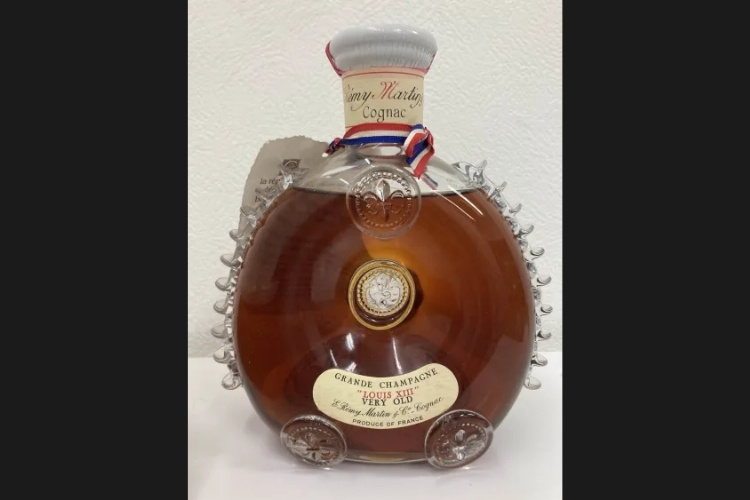 レミーマルタン ルイ13世 ベリーオールド バカラボトル 700ml