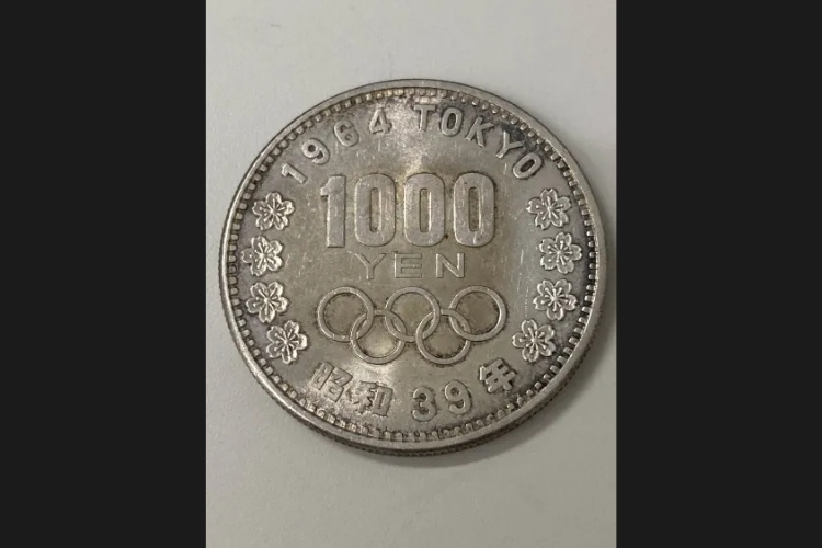 1000円銀貨
