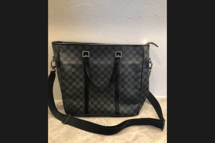 ルイ・ヴィトン バッグ ダミエグラフィットタダオ