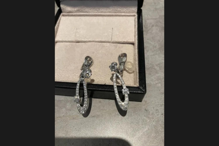 ブルガリ 750刻印ピアス