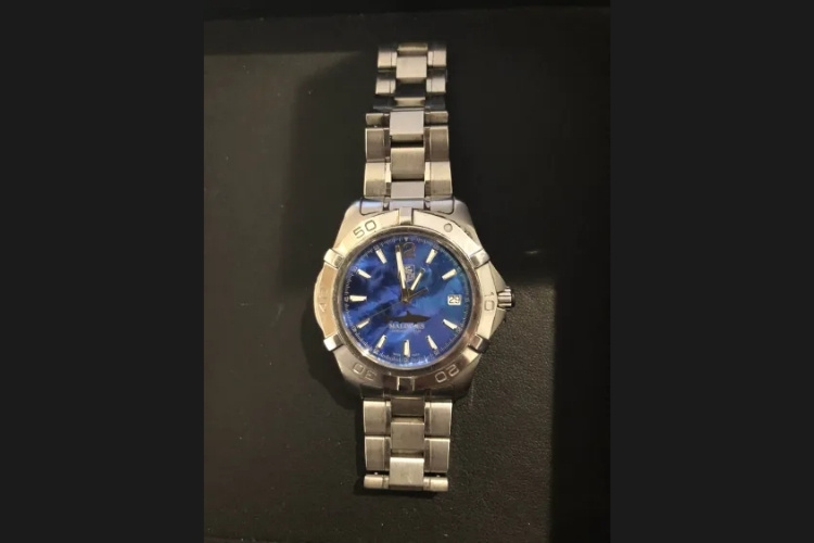 タグホイヤー 腕時計