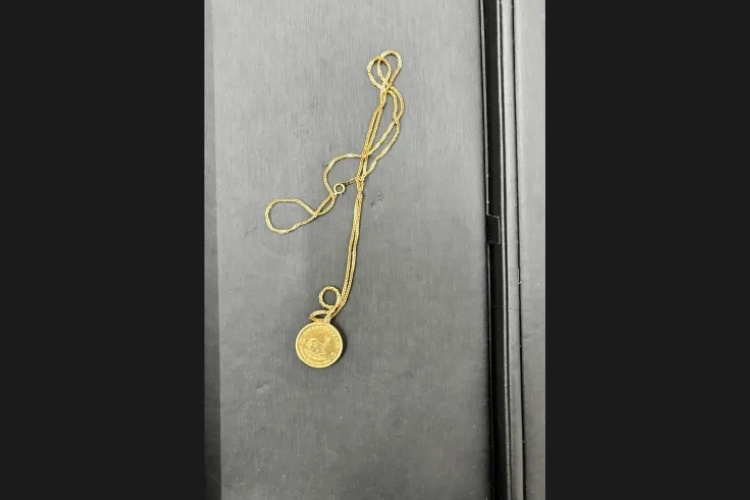 K18枠 クルーガーランド金貨1/4oz付 ペンダント 8.9g