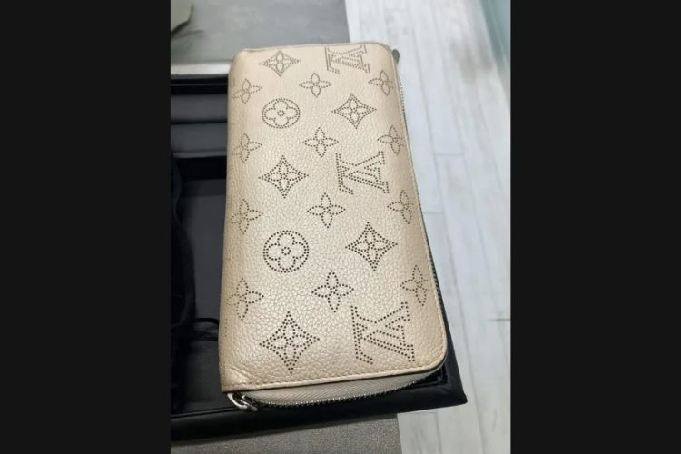 ルイ・ヴィトン 財布 マヒナ